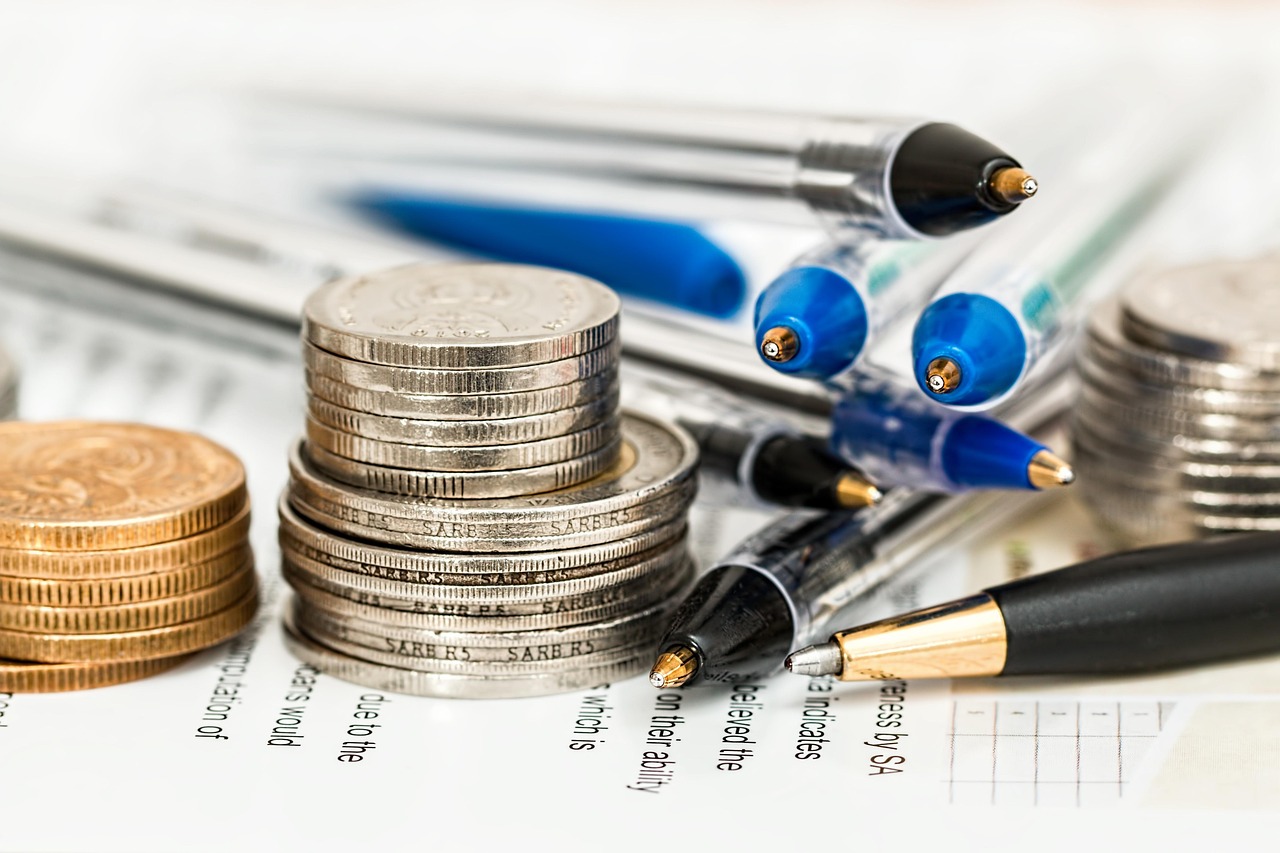 資格を持ってるだけでお金になる仕事は？