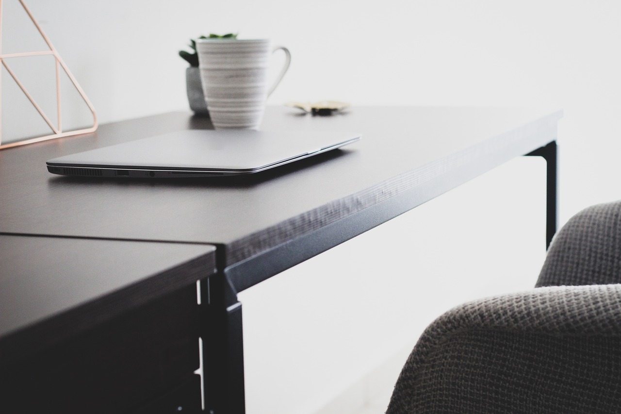 在宅ワークで稼げる資格はどれが人気ですか？